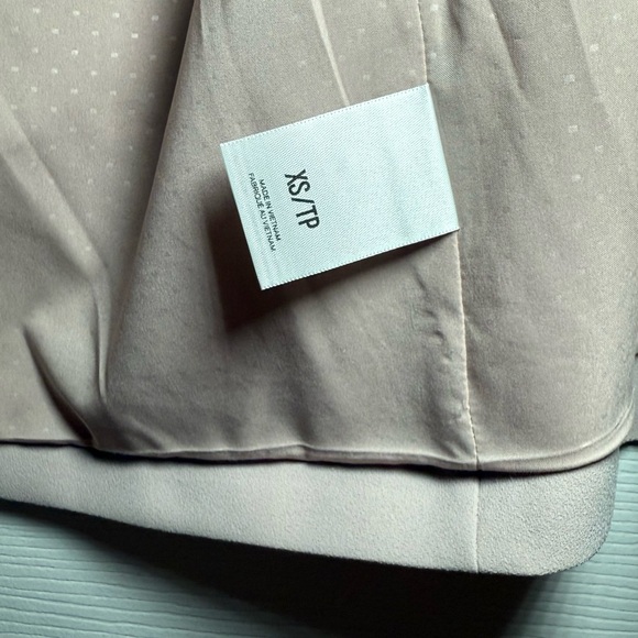 EXPRESS blush blazer - size XS - Picture 5 of 8